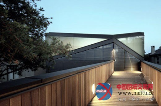 斜坡屋顶住宅设计 感受三角形的魅力