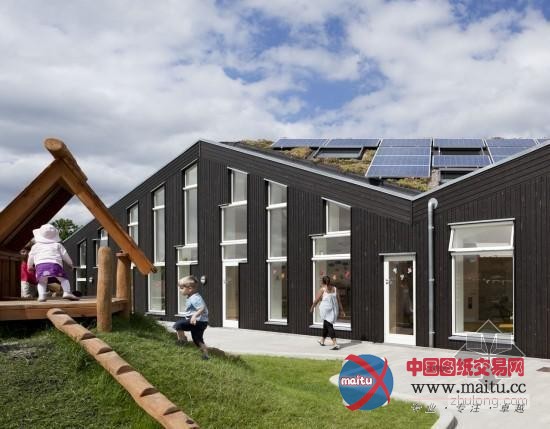 丹麦零碳可持续莱恩斯太阳堡幼儿园