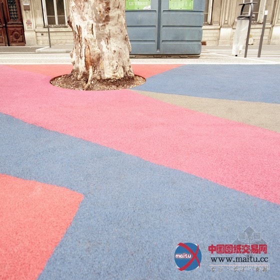 AWP设计的法国圣艾蒂安城市休闲广场