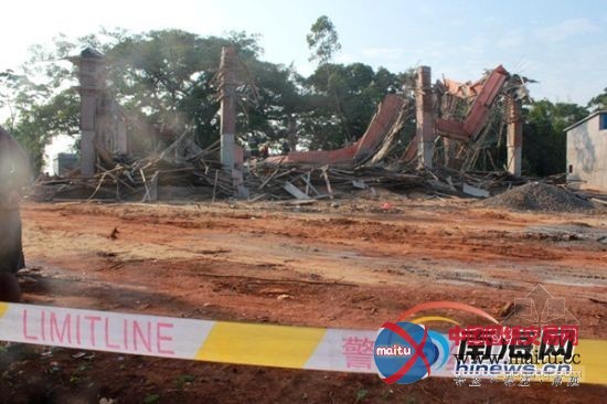 海口一栋在建楼房楼板突倒塌 6名工人摔伤