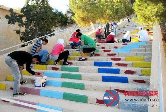 色彩斑斓的公共艺术 叙利亚最长彩色阶梯