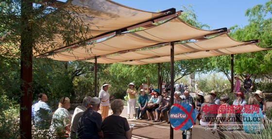 美国凤凰城沙漠植物园入口景观