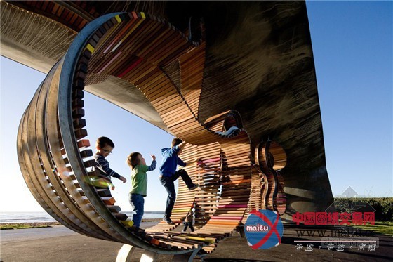 英国西萨塞克斯利特尔最长的长凳