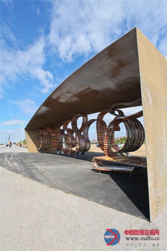 英国西萨塞克斯利特尔最长的长凳