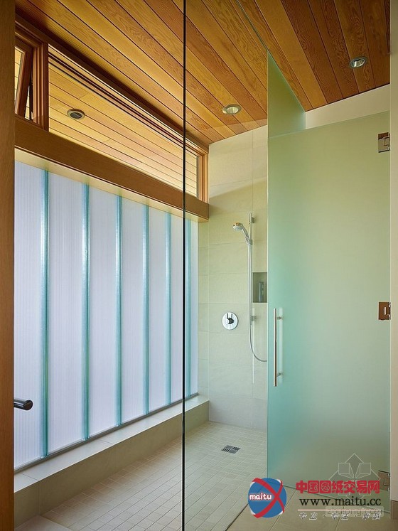 西雅图湖畔典雅豪华的住宅设计 尽享迷人风景