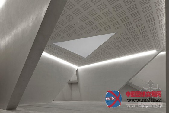 安藤忠雄4年后力作:威尼斯teatrino剧院面世