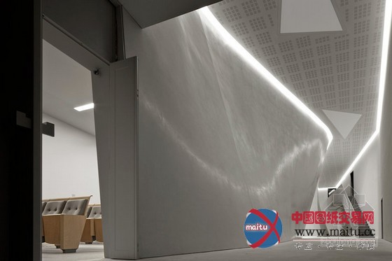 安藤忠雄4年后力作:威尼斯teatrino剧院面世