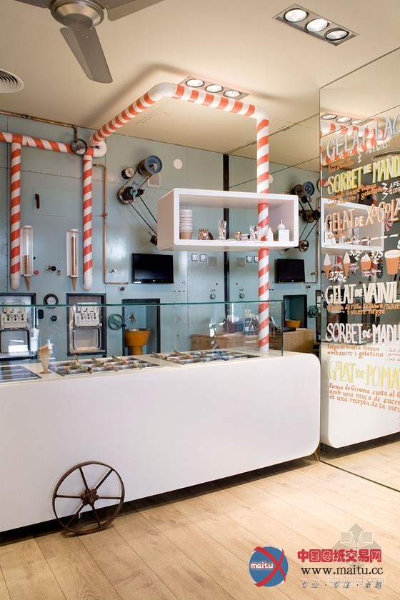 西班牙清新冰淇淋店设计 异想天开的幻想-室内