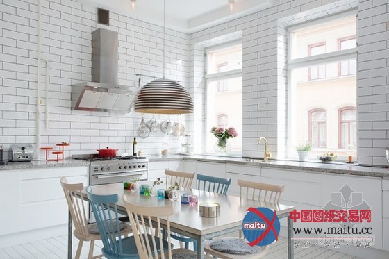 瑞典清新舒适的公寓设计 轻松充满活力