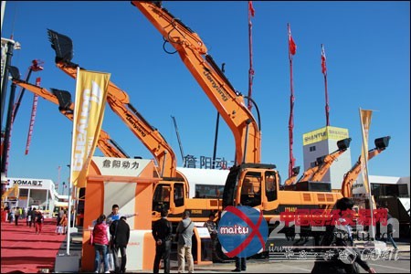 詹阳动力发布三款新产品 军工特种设备抢眼