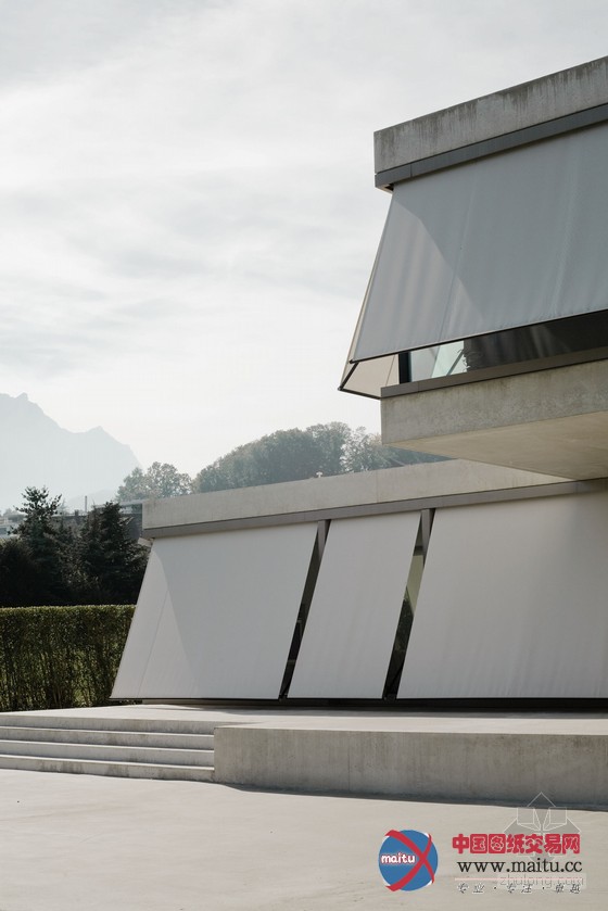 Niklaus Graber&Christoph Steiger事务所设计的瑞士别墅项目