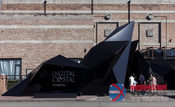 马岩松 Digital Crystal北京展览设计“月境”