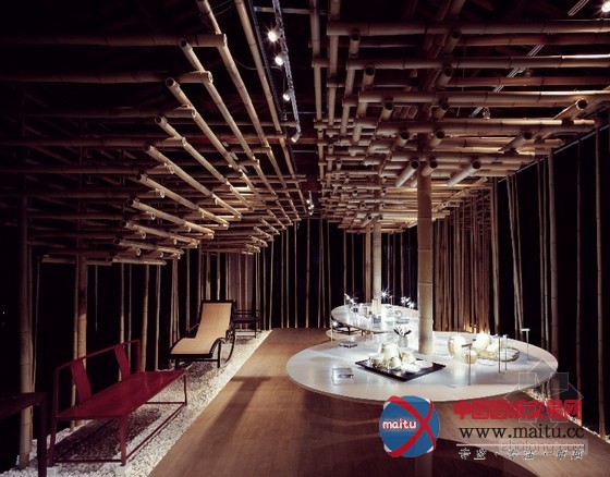 上下之间 美好尽现—对话蒋琼耳