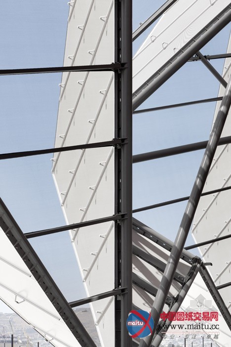 GMP设计的巴库水晶体育馆