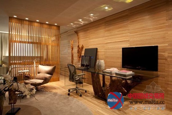 圣保罗单身女子公寓设计 空间小却十分舒适