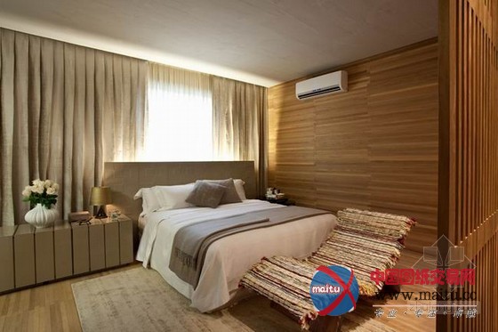 圣保罗单身女子公寓设计 空间小却十分舒适