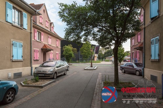 paul le quernec设计的法国文化中心