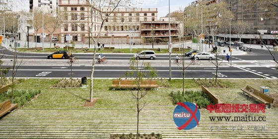 西班牙巴塞罗纳Passeig de St Joan大道改建
