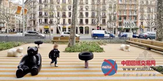 西班牙巴塞罗纳Passeig de St Joan大道改建