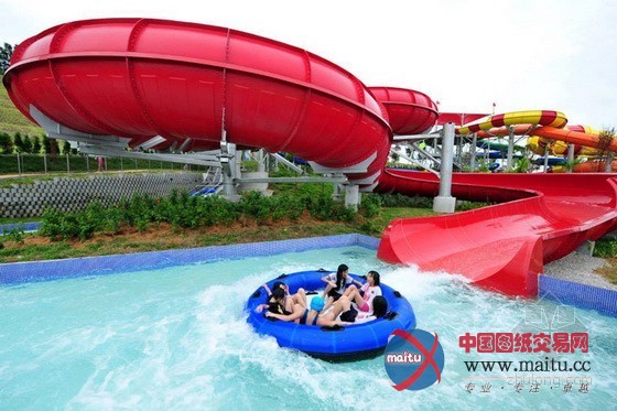 马来西亚建成全球最大的乐高水上乐园