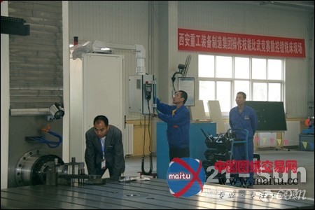 陕建机选手西安重装操作比武竞赛获佳绩