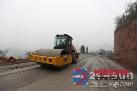 精彩施工:徐工压路机在邵吉线上展风采