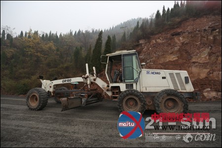 精彩施工:徐工压路机在邵吉线上展风采