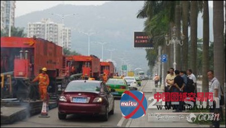 英达治理珠海迎宾南路白改黑路面复杂路病