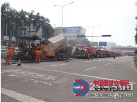 英达治理珠海迎宾南路白改黑路面复杂路病