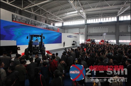 雷沃农业装备全国会发布全系列同步器拖拉机
