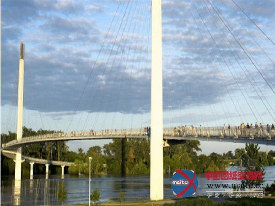 穿行全球十大州(国)际桥梁 组图