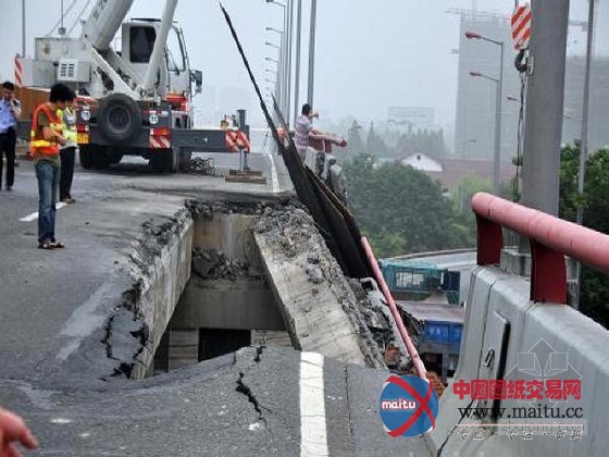 长春远达大桥引桥坍塌 盘点那些脆弱的桥(组图)
