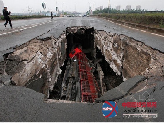 长春远达大桥引桥坍塌 盘点那些脆弱的桥(组图)