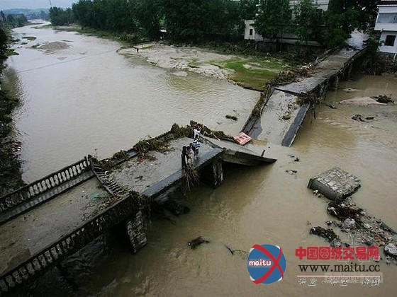 长春远达大桥引桥坍塌 盘点那些脆弱的桥(组图)
