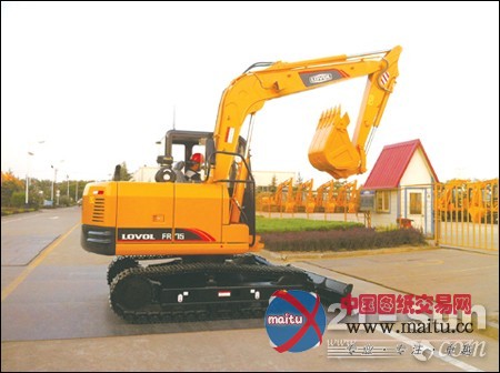 雷沃新型挖掘机积极抢占农用挖机新高地