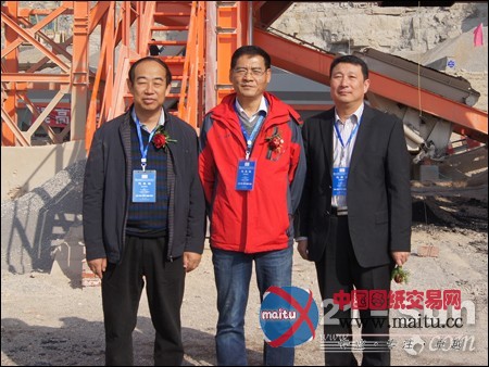 岳首筑机沥青再生设备技术观摩研讨会胜利召开