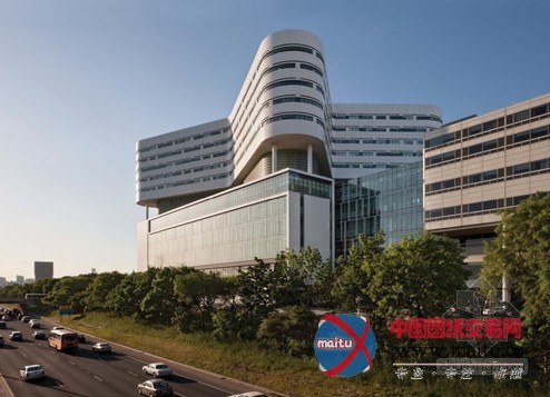Perkins等设计的美国拉什大学新医疗中心