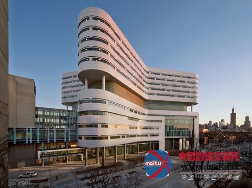 Perkins等设计的美国拉什大学新医疗中心