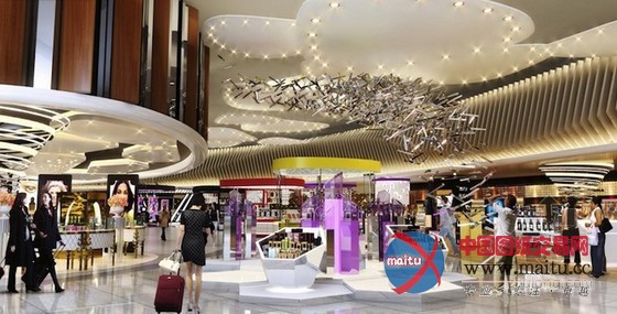 SAA设计的新加坡樟宜机场4号候机楼