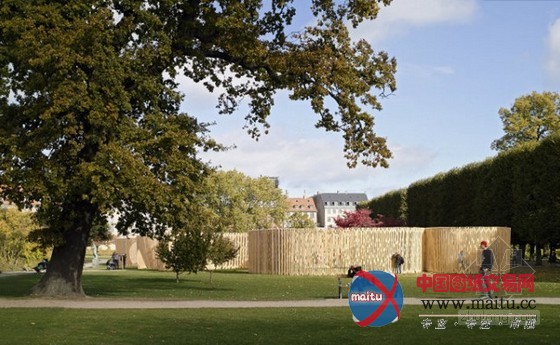 FABRIC设计的丹麦皇家园林Trylletromler木亭子