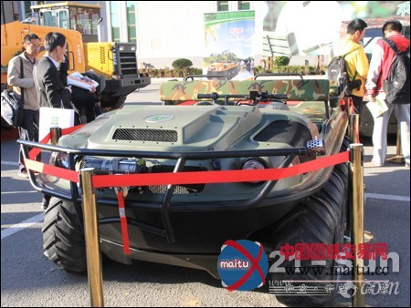 BICES 2013:义乌西贝虎特种车抢人眼球