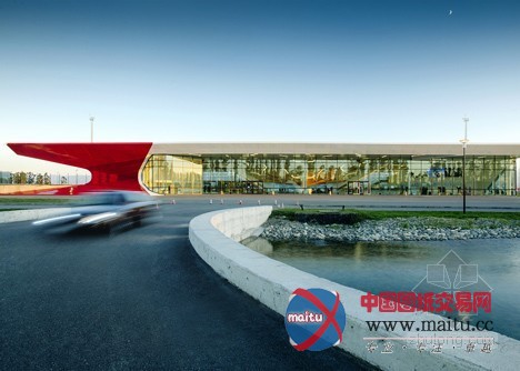 UNStudio设计的土耳其库塔伊西国际机场