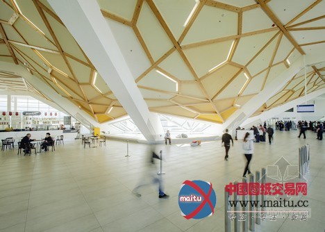 UNStudio设计的土耳其库塔伊西国际机场