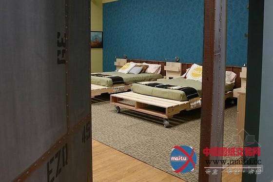 融合多种风格 波特兰The Real World真人秀节目室内场景设计