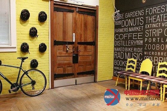 融合多种风格 波特兰The Real World真人秀节目室内场景设计