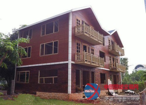 海口最美违建“生死未卜” 童话木楼造价200万元