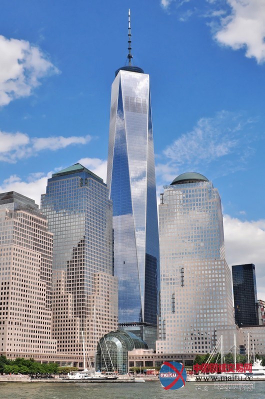 纽约世贸中心成全美最高楼 顶部天线计入总高度