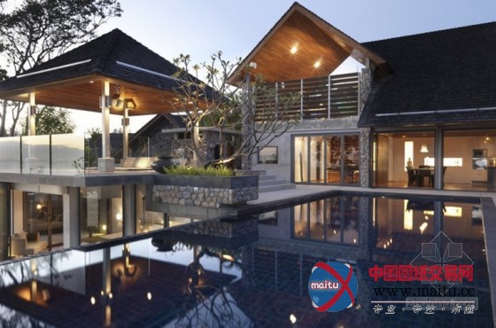 泰国普吉岛豪华海滨别墅设计 迷人的优雅