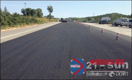 革命性突破:英达热再生进入道路改扩建领域