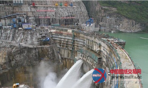 世界第一高拱坝锦屏一级电站左岸全线到顶